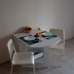 Appartement Elira - Apartment,
